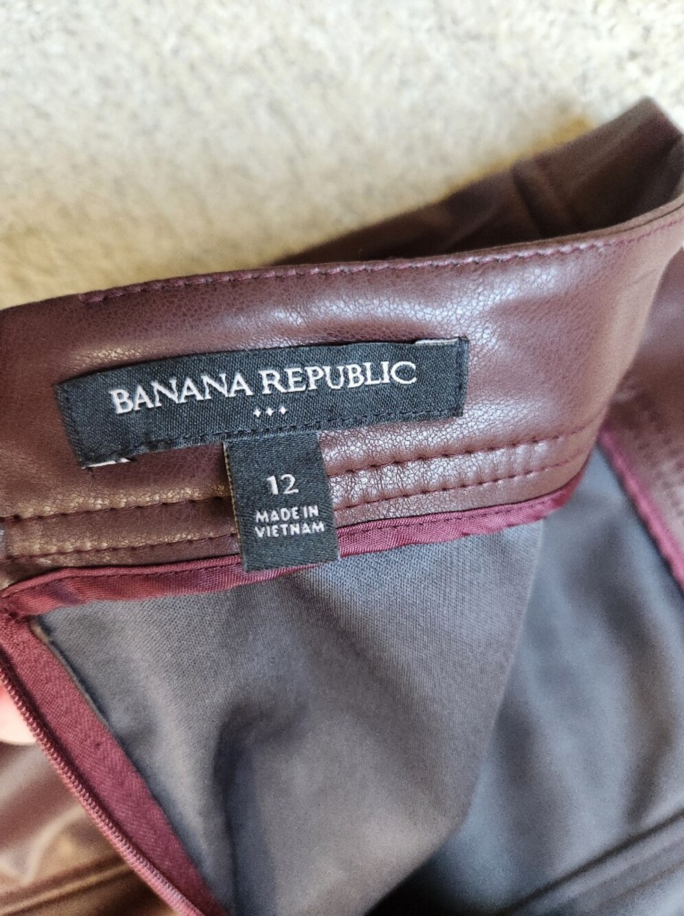 Banana Republic Faux Leather A-Line Skirt in Deep Burgundy - Picture 4 of 4